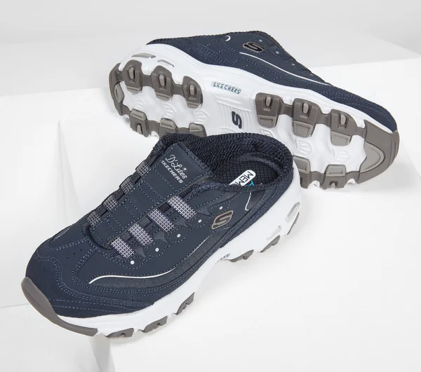 Skechers Women's D&Lites Resilient Sneaker Clog Navy-White 7