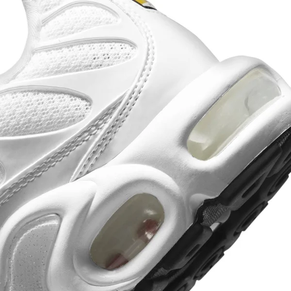 Nike Womens Air Max Plus - Running Shoes White/White/White Size 05.5