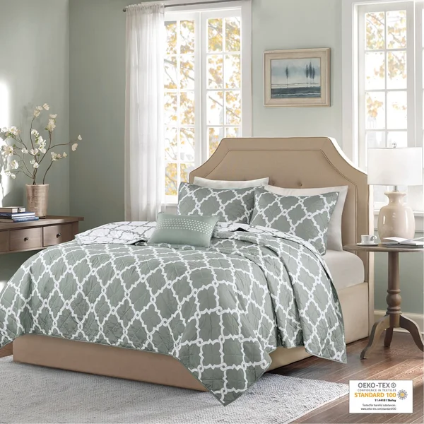 Madison Park Essentials Almaden Reversible 4-Piece Coverlet Set Full - Queen