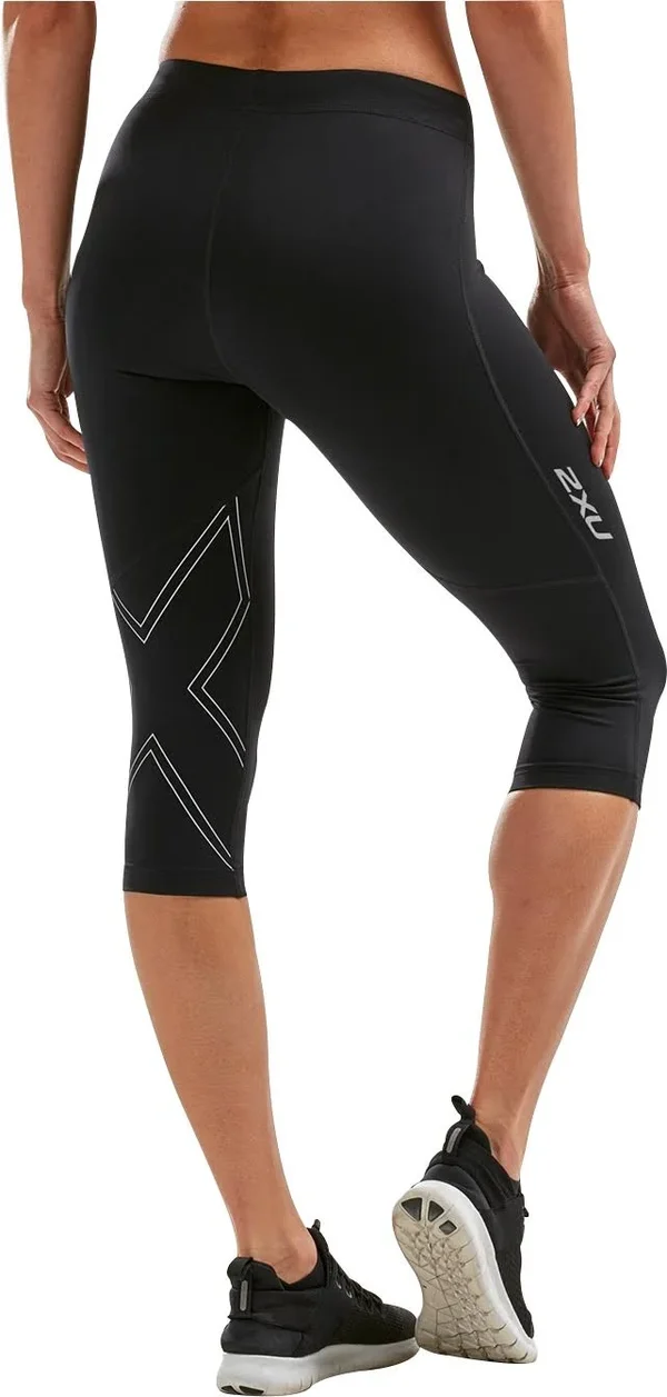 2XU Aspire Womens 3/4 Capri Compression Tights - Black-XS