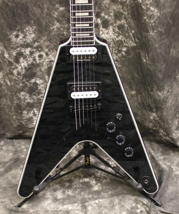 Dean V Select Quilt Top Electric Guitar Trans Black