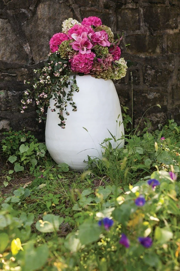 Santorini Vase - Small - Winnoby