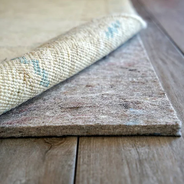 Rug Pad USA Superior Lock 4& x 6& x 1/4x22 Felt/Rubber Area Rug Pad