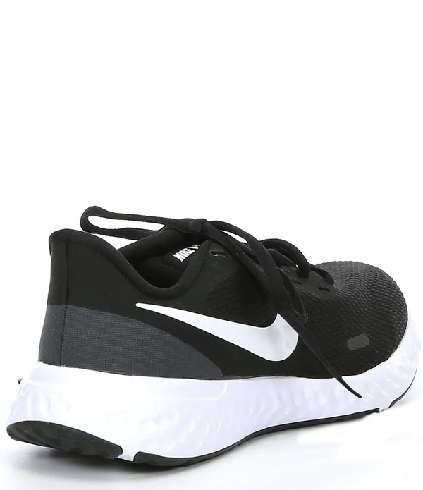 Nike Revolution 5 Women's Running Shoes in Black, Size: 9, BQ3207-008