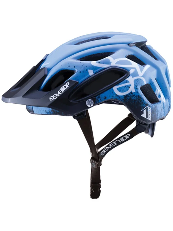 7iDP M2 Helmet