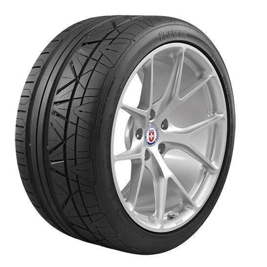 Nitto Invo : 265/30ZR19 93W XL