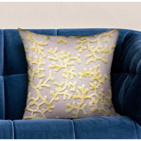 Plutus Brands PBDU1902-1818-DP 18 x 18 in. Lemon Reef Yellow & Cream Floral Luxury Throw Pillow